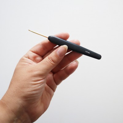 Crochet ergonomique 2,5 mm en aluminium Rico Design