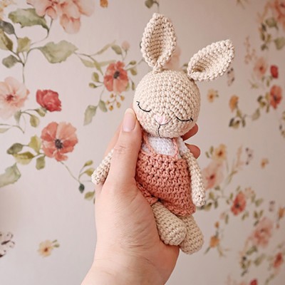 Les minis du bonheur : Coton le lapin & Pelote l'agneau : Patron Au Crochet PDF