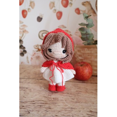 Patron "Le chaperon rouge et son doudou loup"