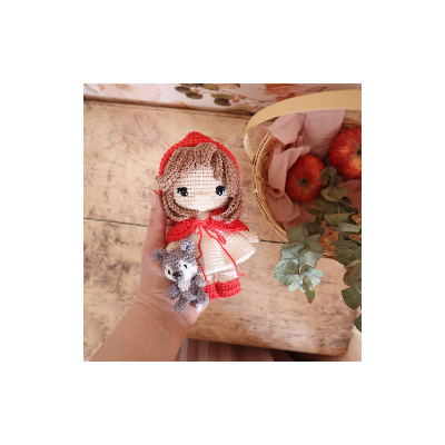 Patron "Le chaperon rouge et son doudou loup"